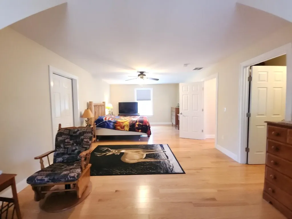 21 Sedlari Way Alton NH 03810