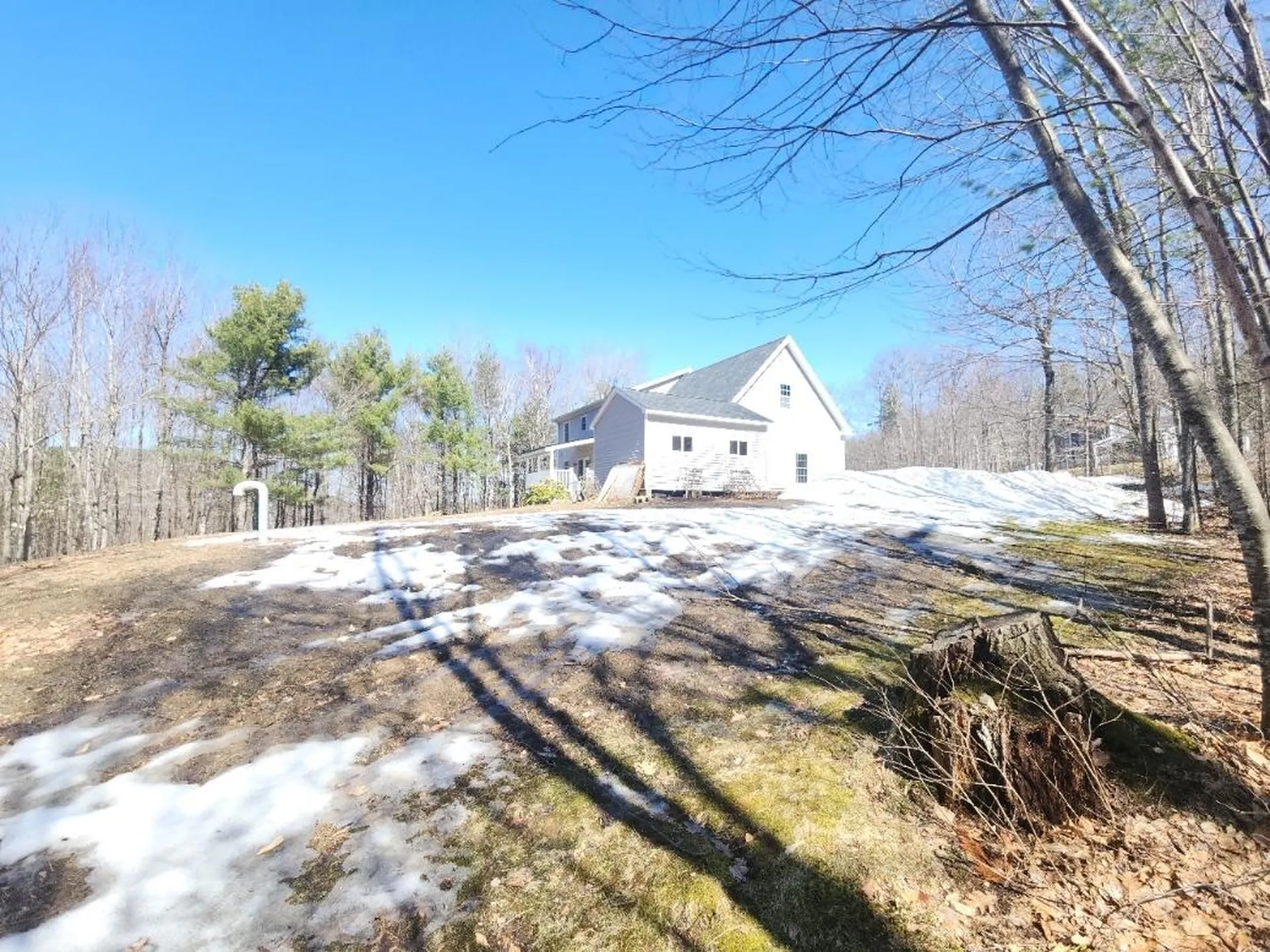 21 Sedlari Way Alton NH 03810