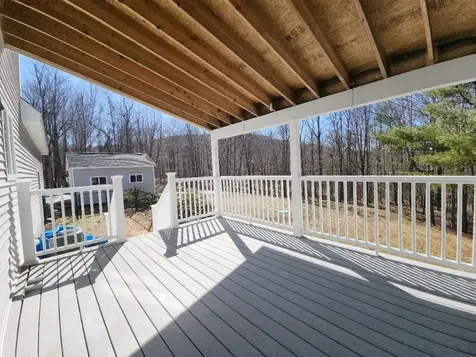 21 Sedlari Way Alton NH 03810