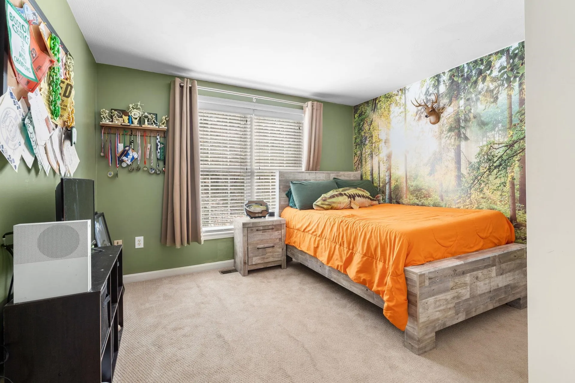 8 Snowdrop Lane Litchfield NH 03052