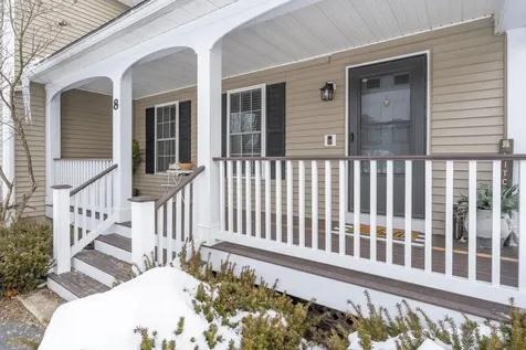 8 Snowdrop Lane Litchfield NH 03052