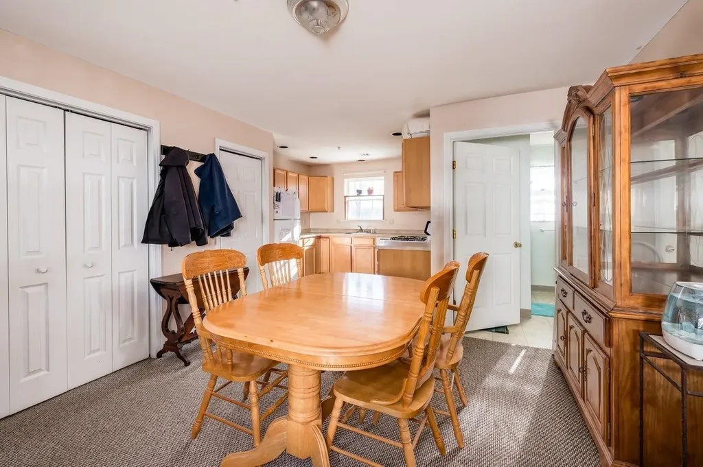 15 Tampa Drive Rochester NH 03867