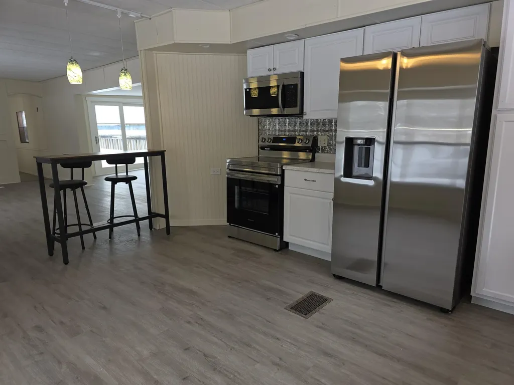 9 Wyman Road Deering NH 03244