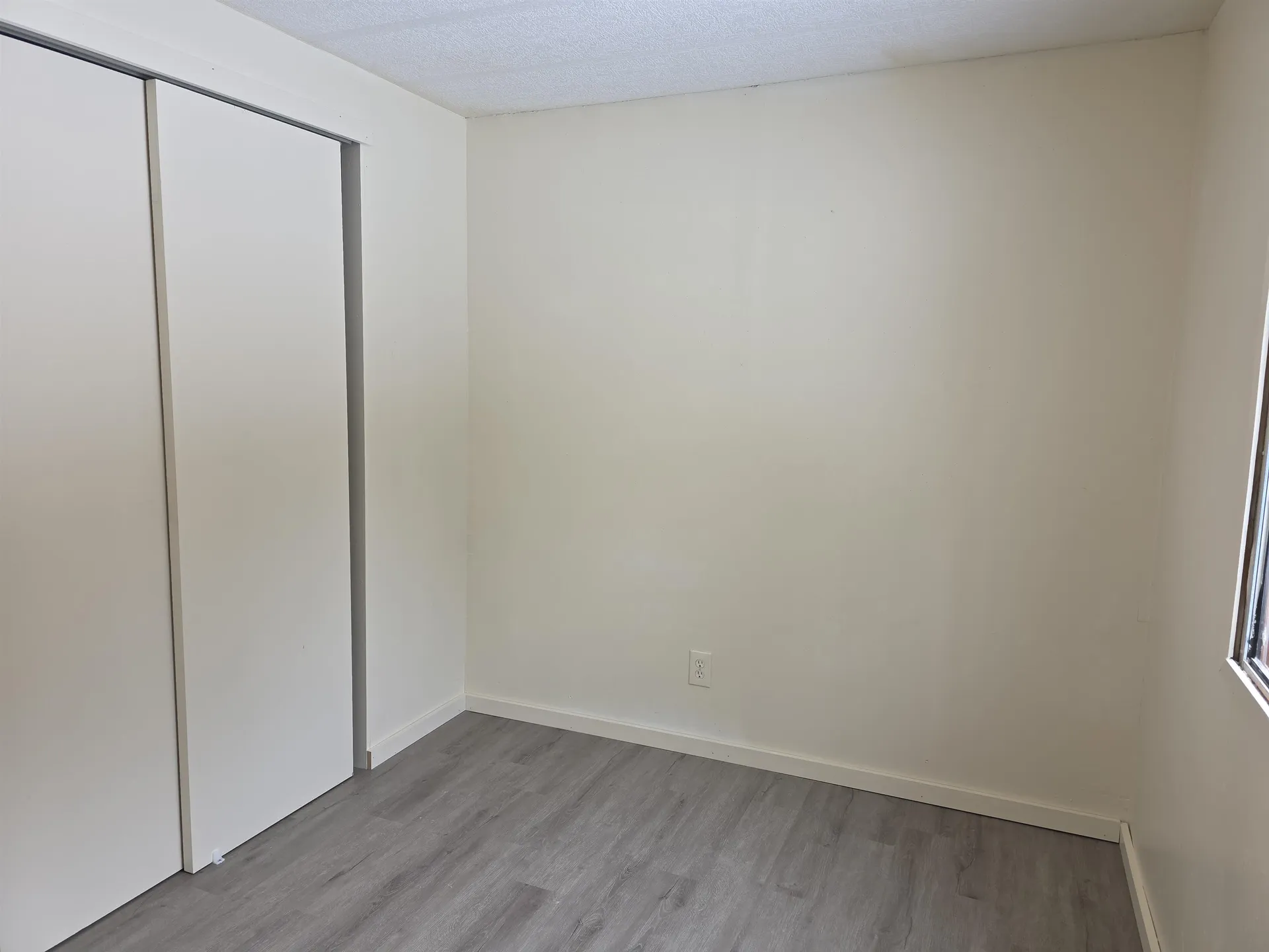 9 Wyman Road Deering NH 03244