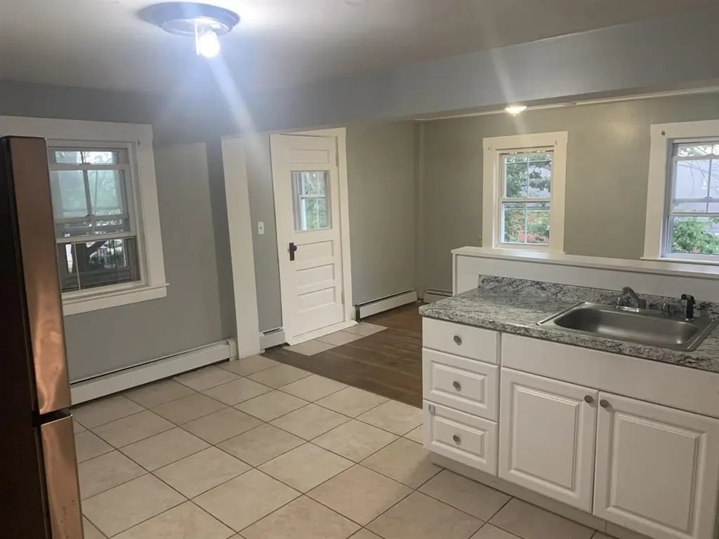 12 Broad Street Somersworth NH 03878