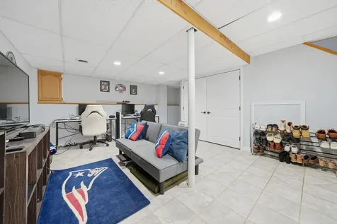 47 Hillsboro Street Manchester NH 03104