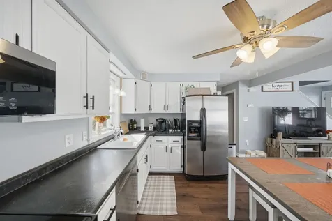 47 Hillsboro Street Manchester NH 03104