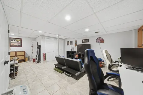 47 Hillsboro Street Manchester NH 03104