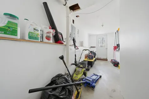 47 Hillsboro Street Manchester NH 03104