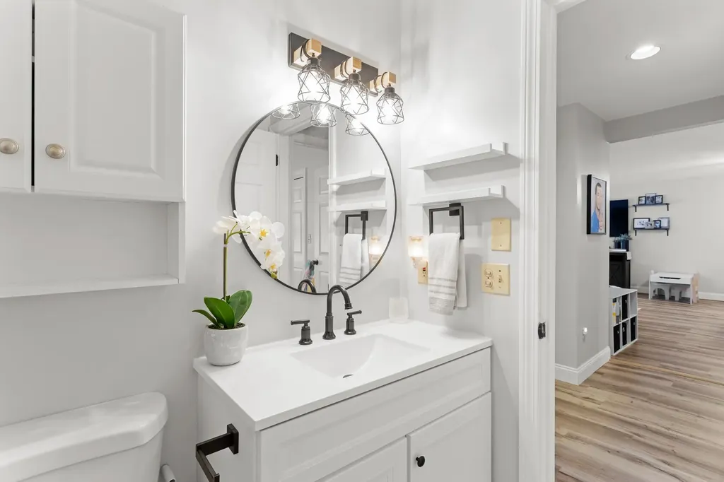 1465 Hooksett Road Hooksett NH 03106