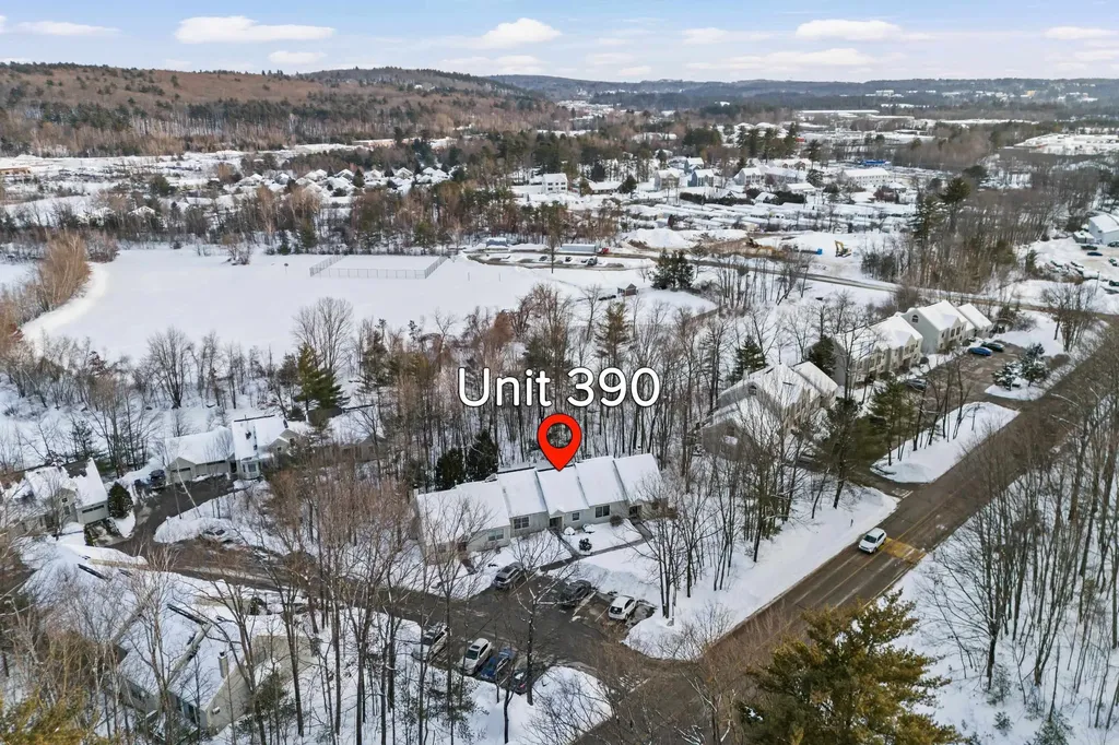 1465 Hooksett Road Hooksett NH 03106