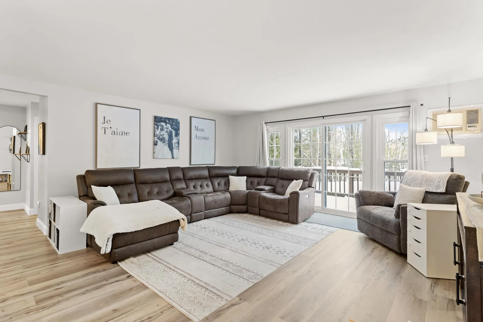 1465 Hooksett Road Hooksett NH 03106