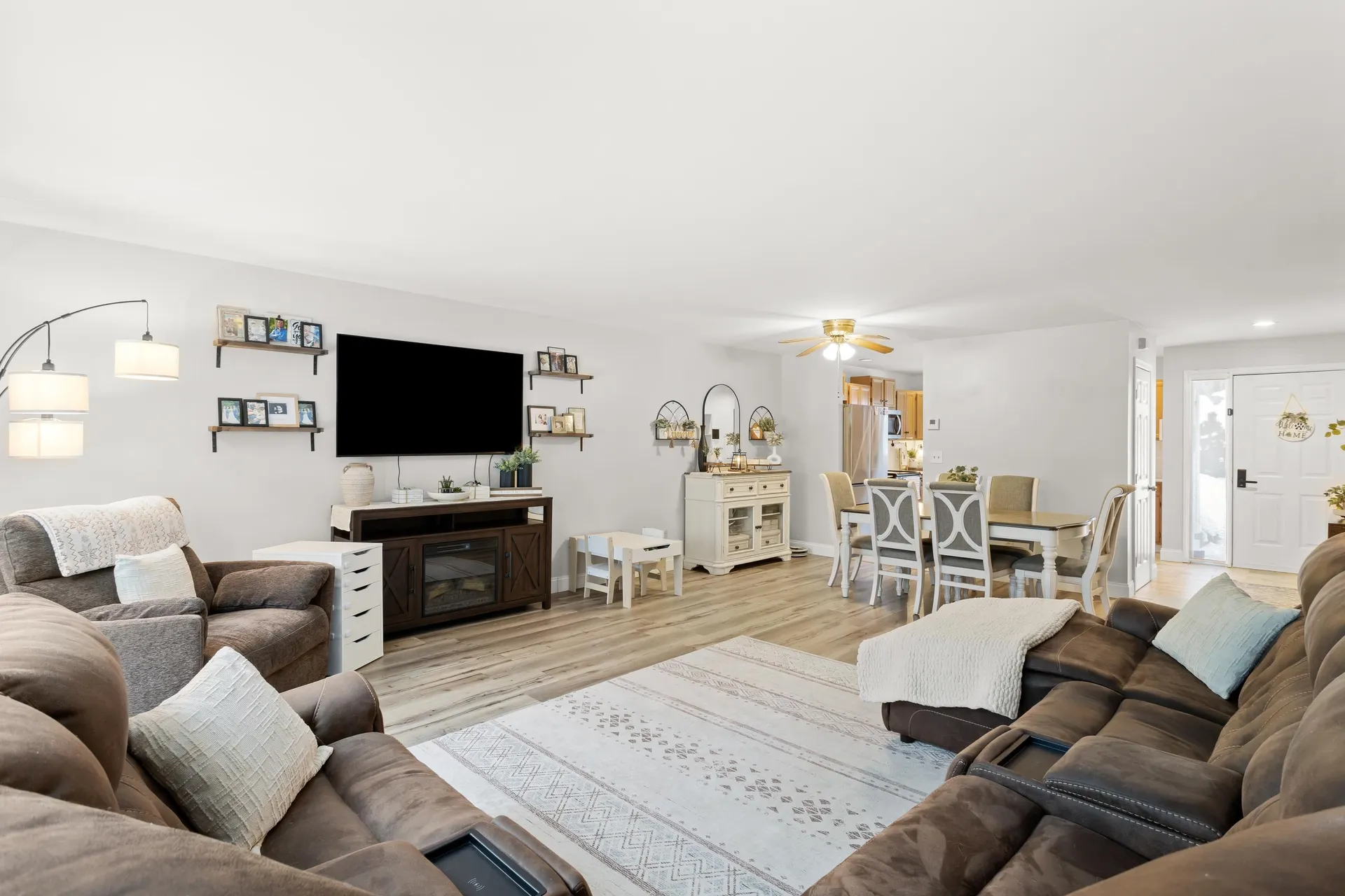 1465 Hooksett Road Hooksett NH 03106