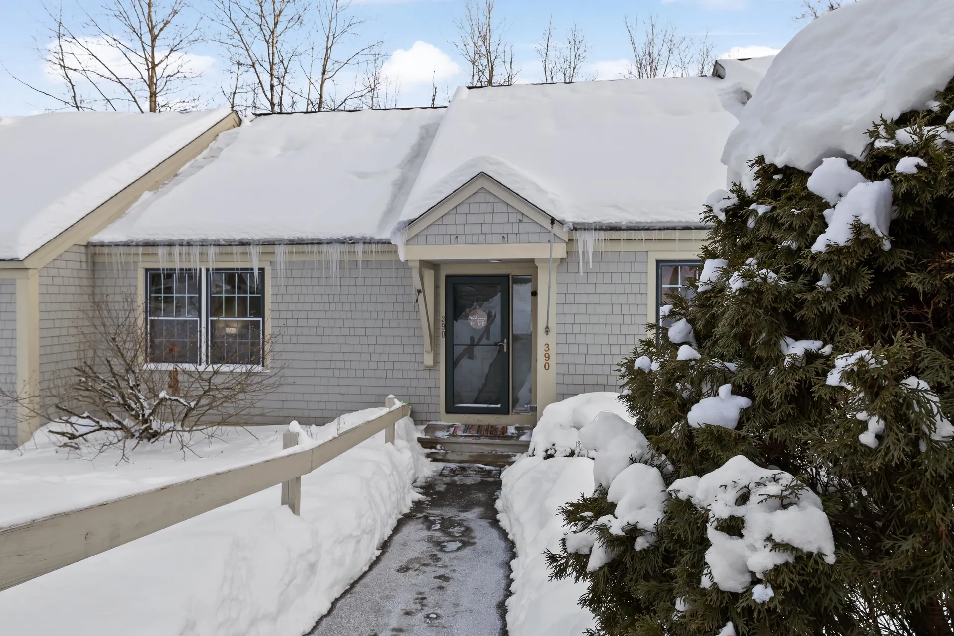 1465 Hooksett Road Hooksett NH 03106