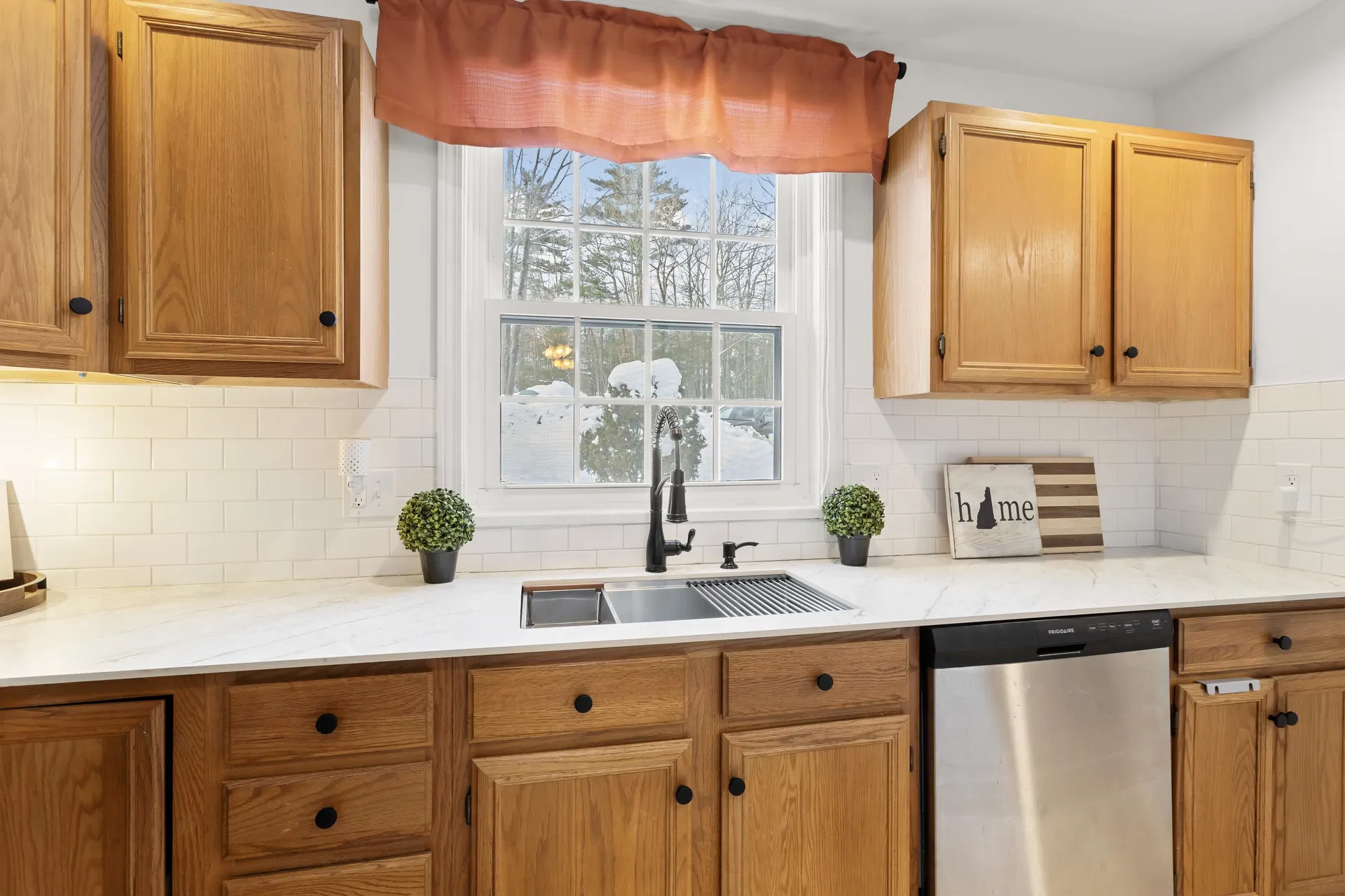 1465 Hooksett Road Hooksett NH 03106