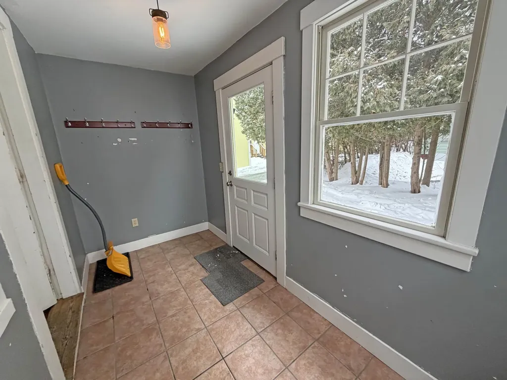 128 High Street Brattleboro VT 05301