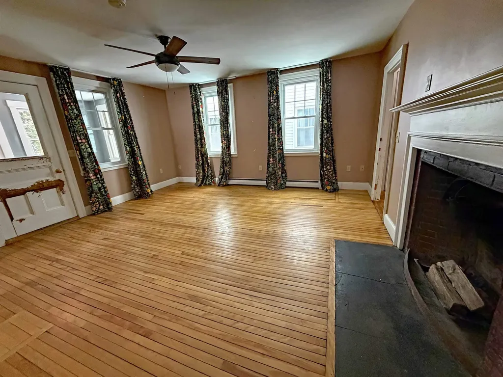 128 High Street Brattleboro VT 05301