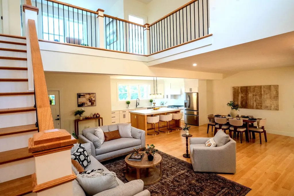 55 Indian Rock Road Bedford NH 03110-4219