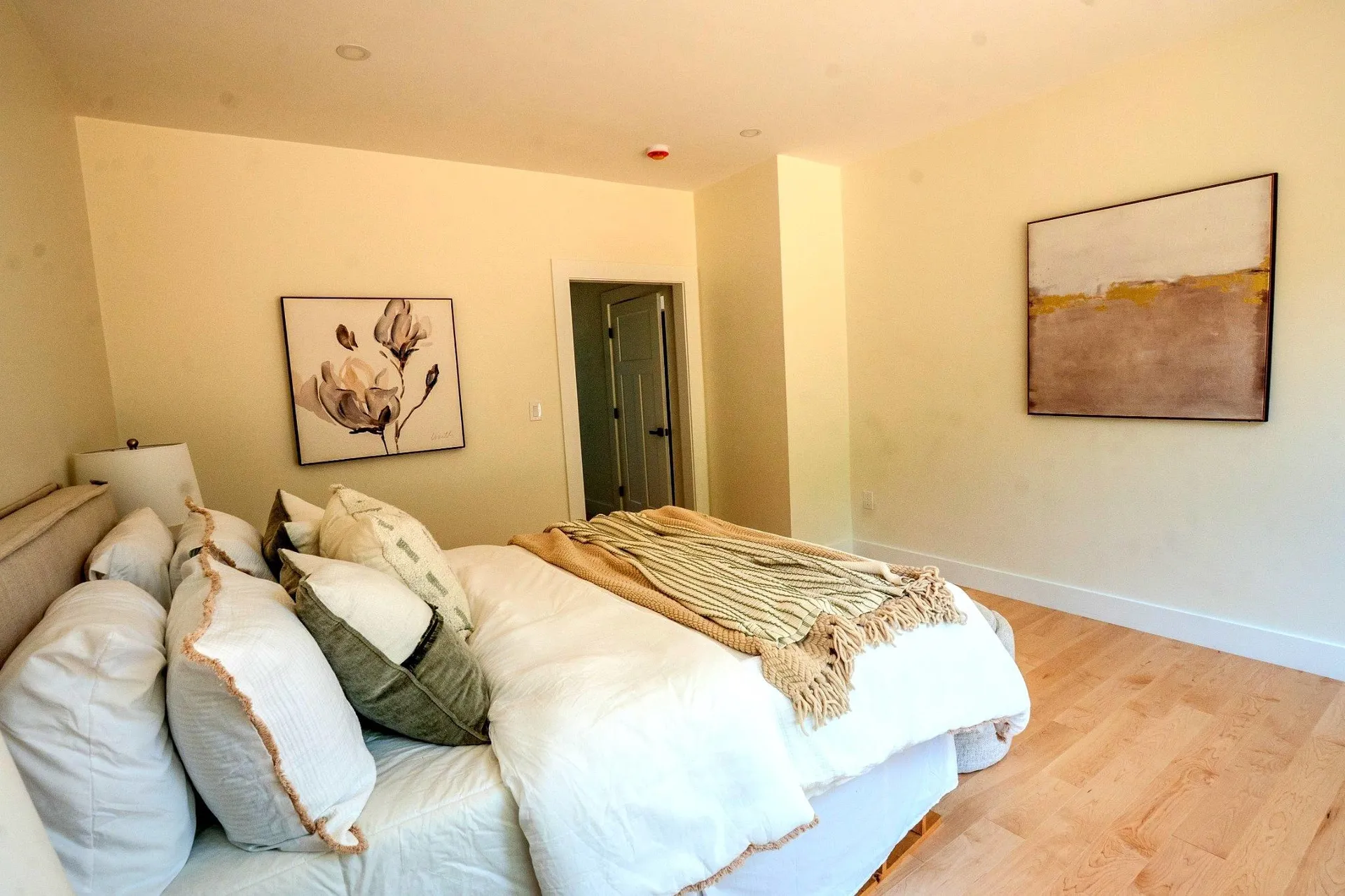 55 Indian Rock Road Bedford NH 03110-4219