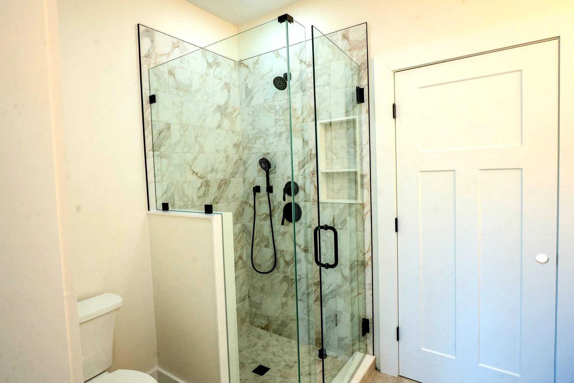 55 Indian Rock Road Bedford NH 03110-4219