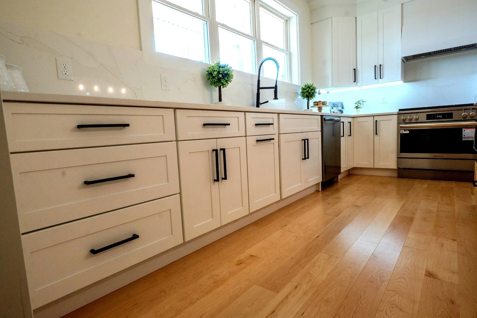 55 Indian Rock Road Bedford NH 03110-4219