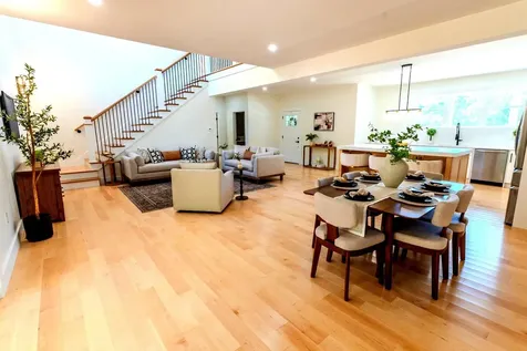 55 Indian Rock Road Bedford NH 03110-4219