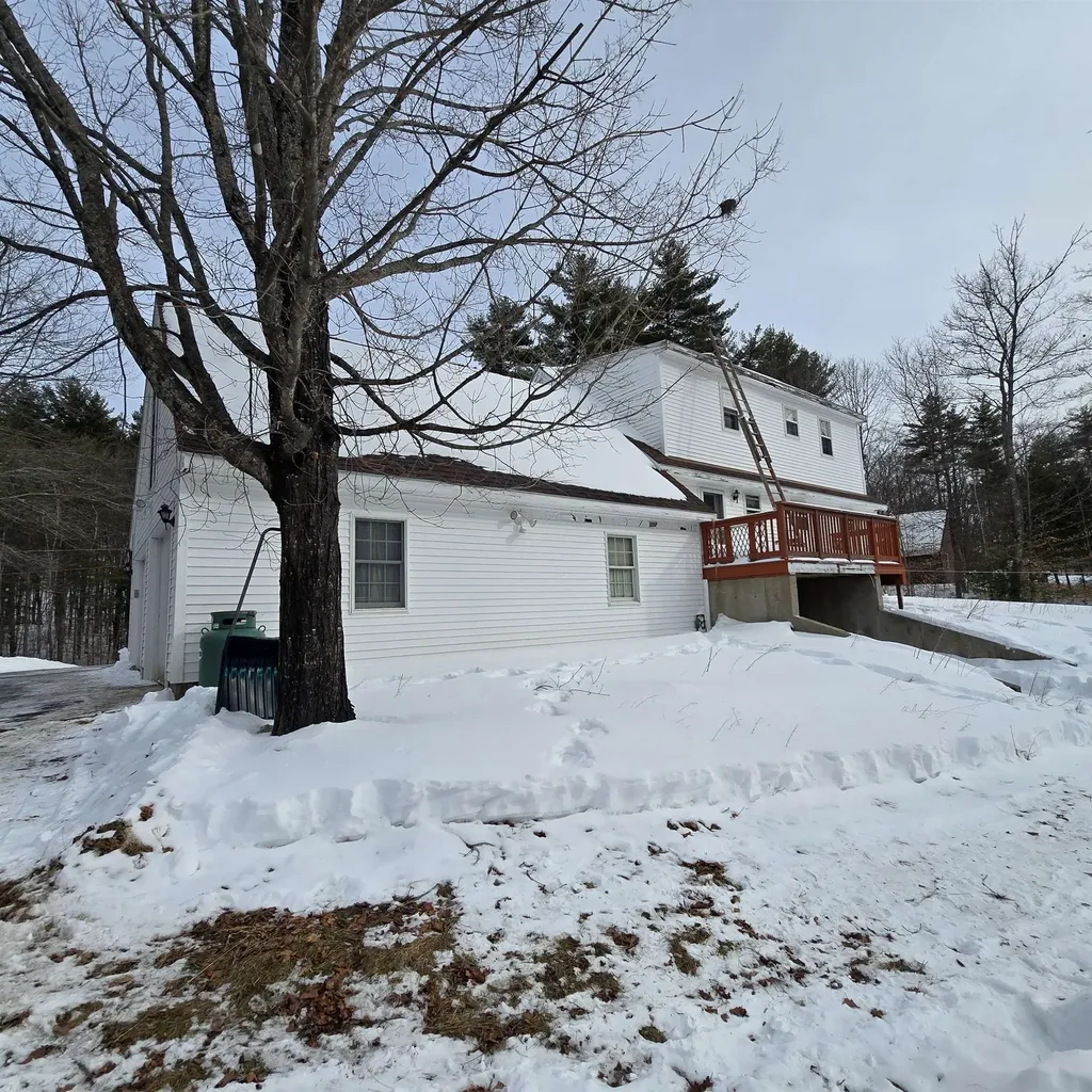 152 Kings Highway New Durham NH 03855