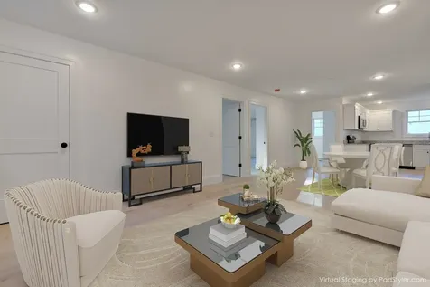 4 Cape Carol Way Rochester NH 03867