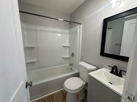 267 Silvcer Street Manchester NH 03103