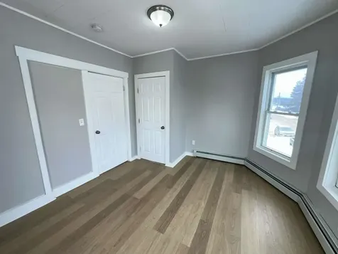 267 Silvcer Street Manchester NH 03103