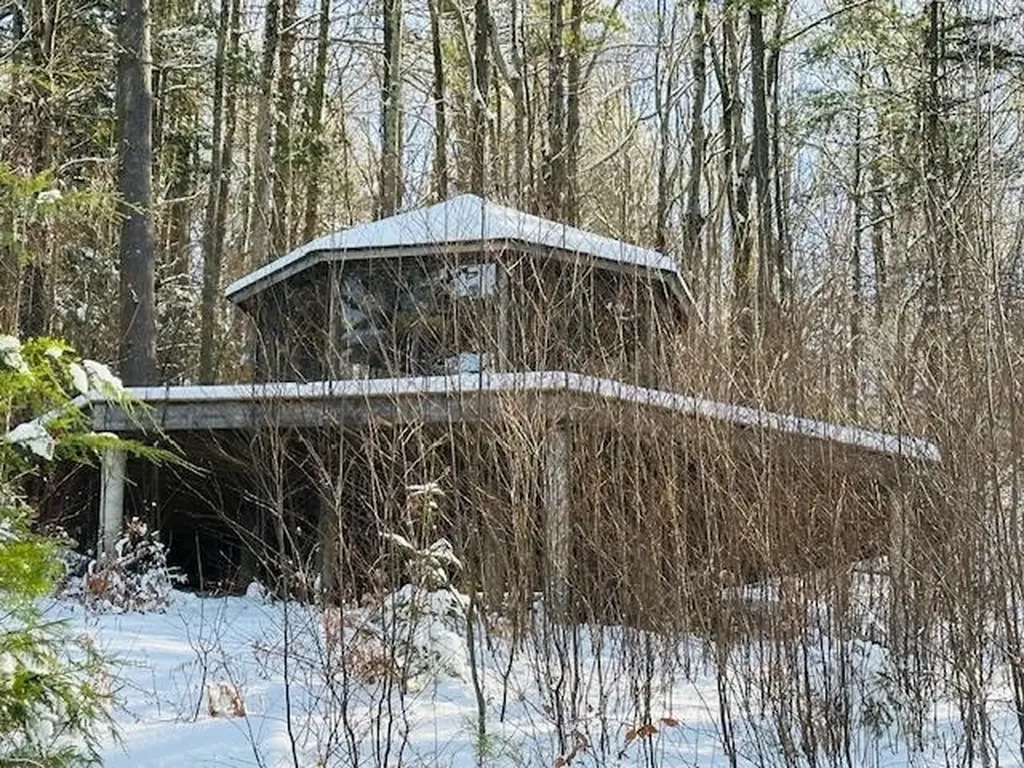 2378 Deer Park Road Halifax VT 05358