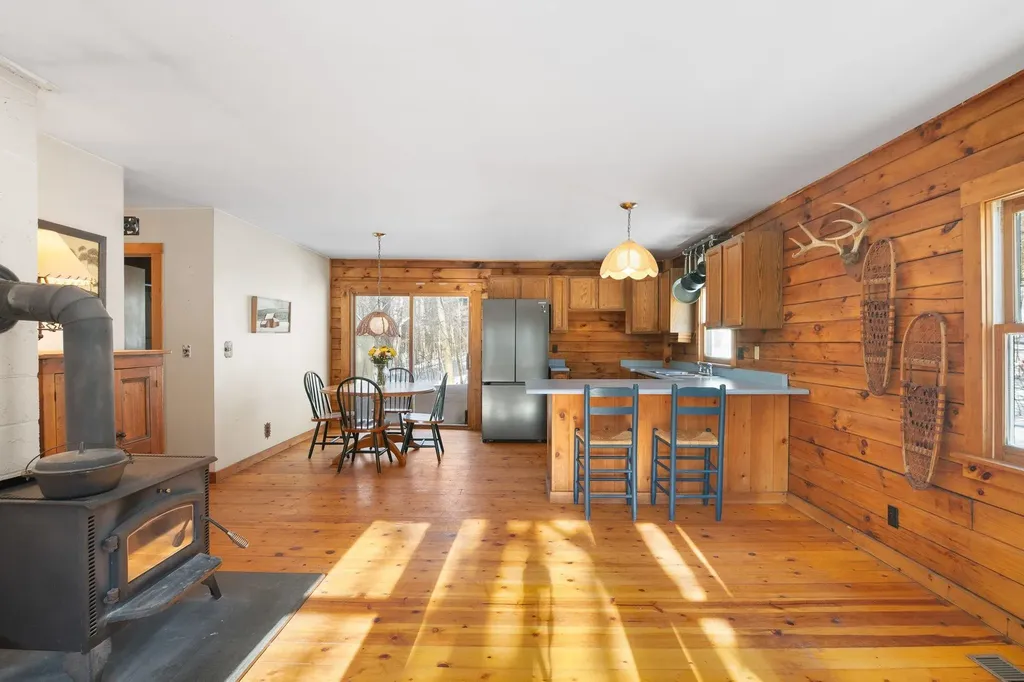 2378 Deer Park Road Halifax VT 05358