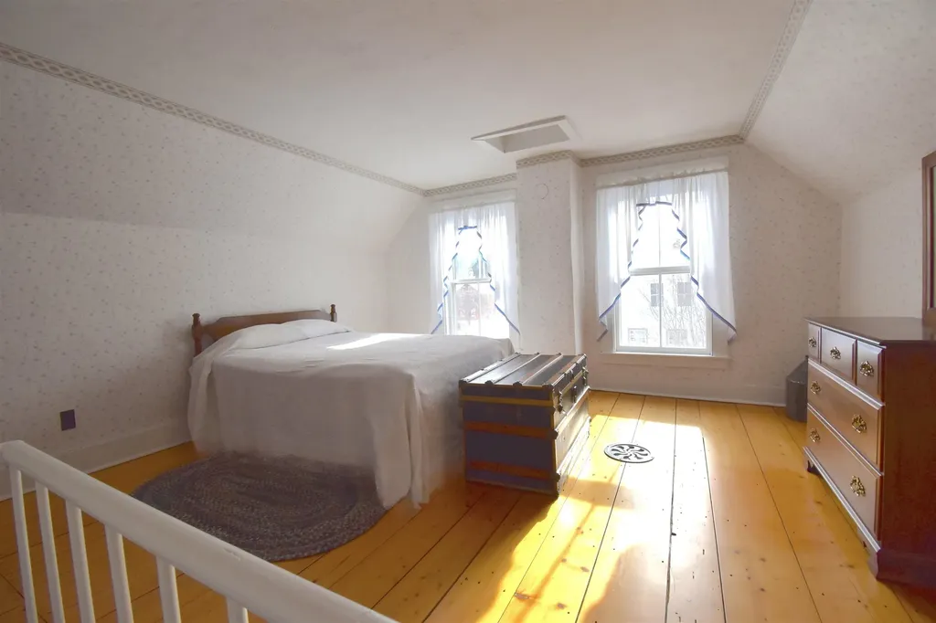 317 Vt Route 110 Chelsea VT 05038