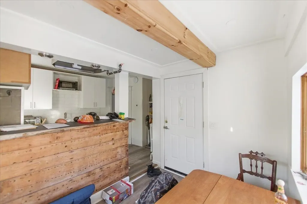 52 Isham Street Burlington VT 05401