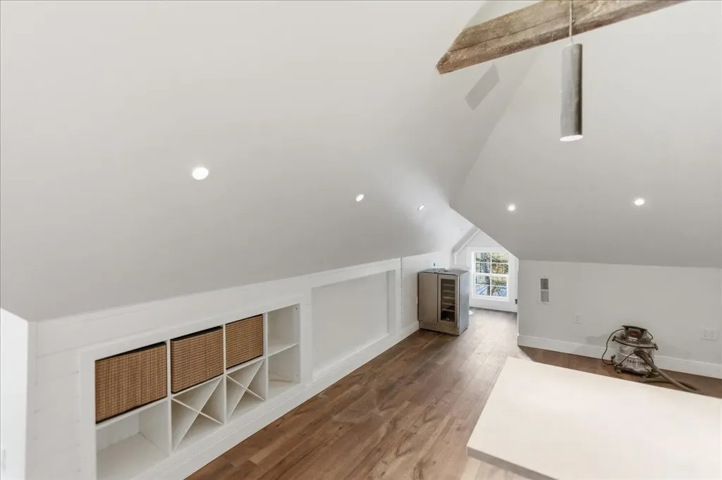 52 Isham Street Burlington VT 05401