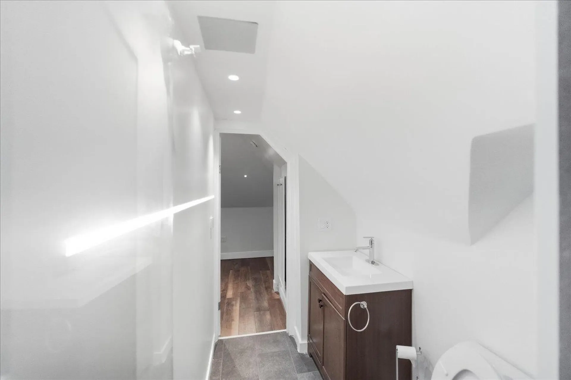 52 Isham Street Burlington VT 05401