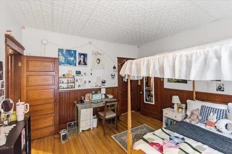 52 Isham Street Burlington VT 05401