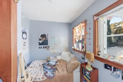 52 Isham Street Burlington VT 05401