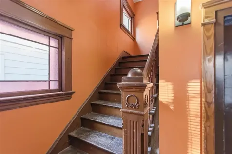 52 Isham Street Burlington VT 05401