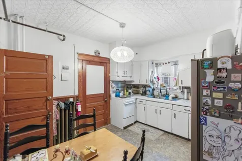 52 Isham Street Burlington VT 05401