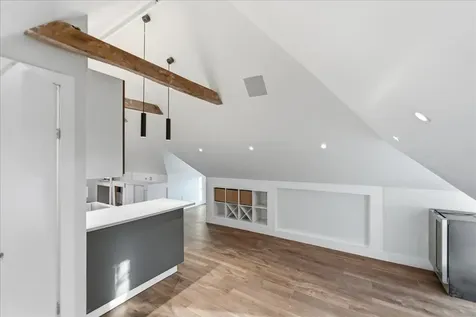 52 Isham Street Burlington VT 05401