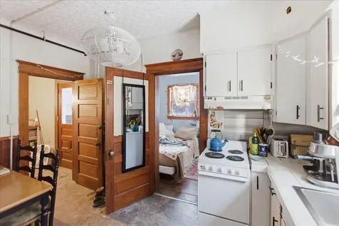 52 Isham Street Burlington VT 05401