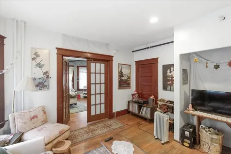 52 Isham Street Burlington VT 05401