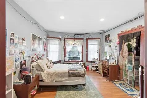 52 Isham Street Burlington VT 05401