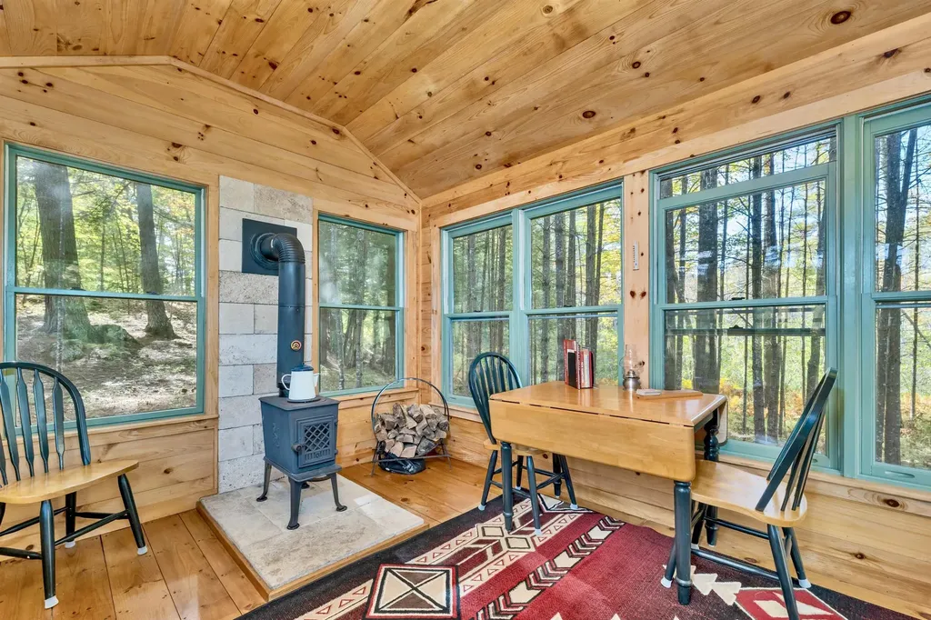 19 Cotton Mountain Road Wolfeboro NH 03894