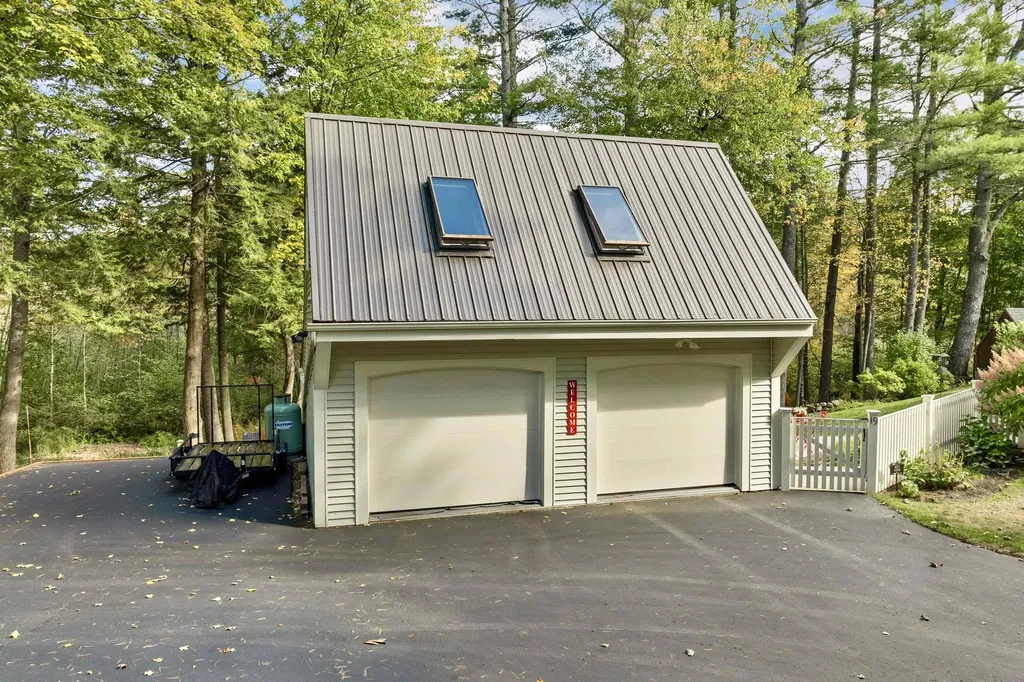 19 Cotton Mountain Road Wolfeboro NH 03894