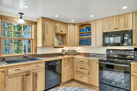 19 Cotton Mountain Road Wolfeboro NH 03894