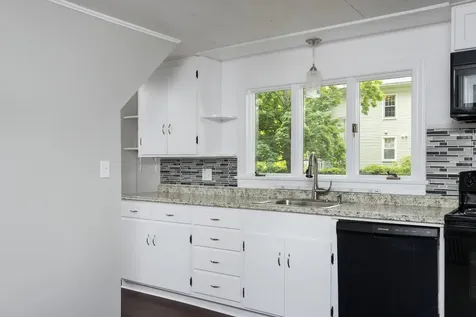 137 Locust Street Dover NH 03820