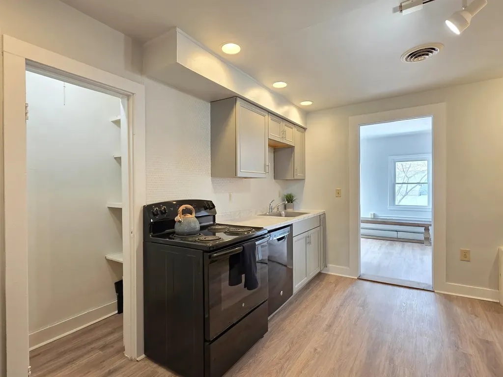 486 Main Street Winooski VT 05404-1338