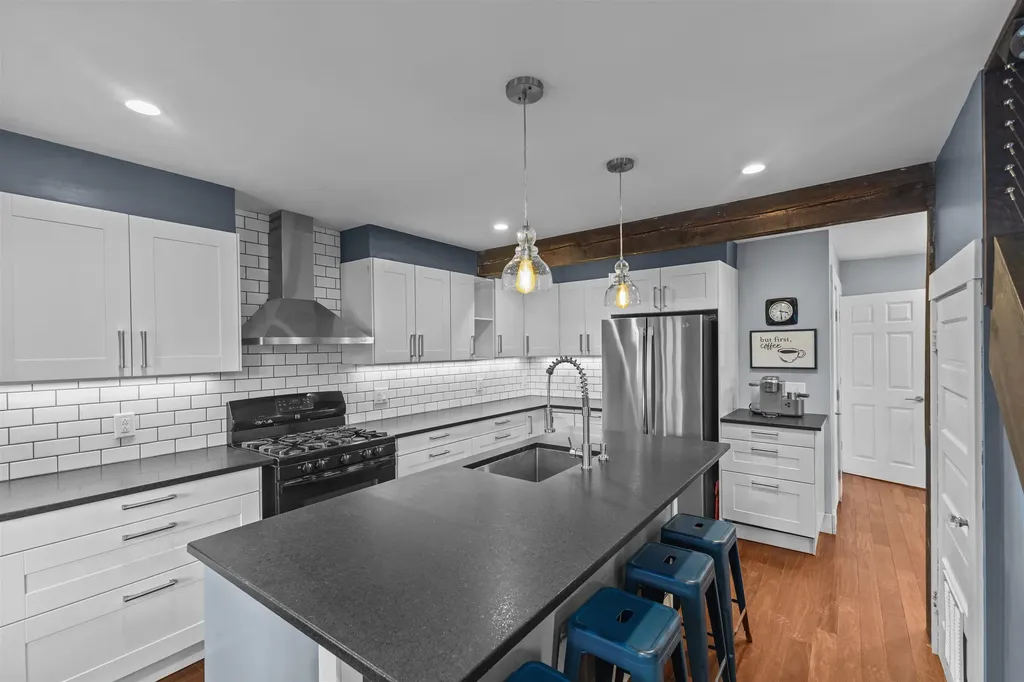 13 Lafountain Street Winooski VT 05404